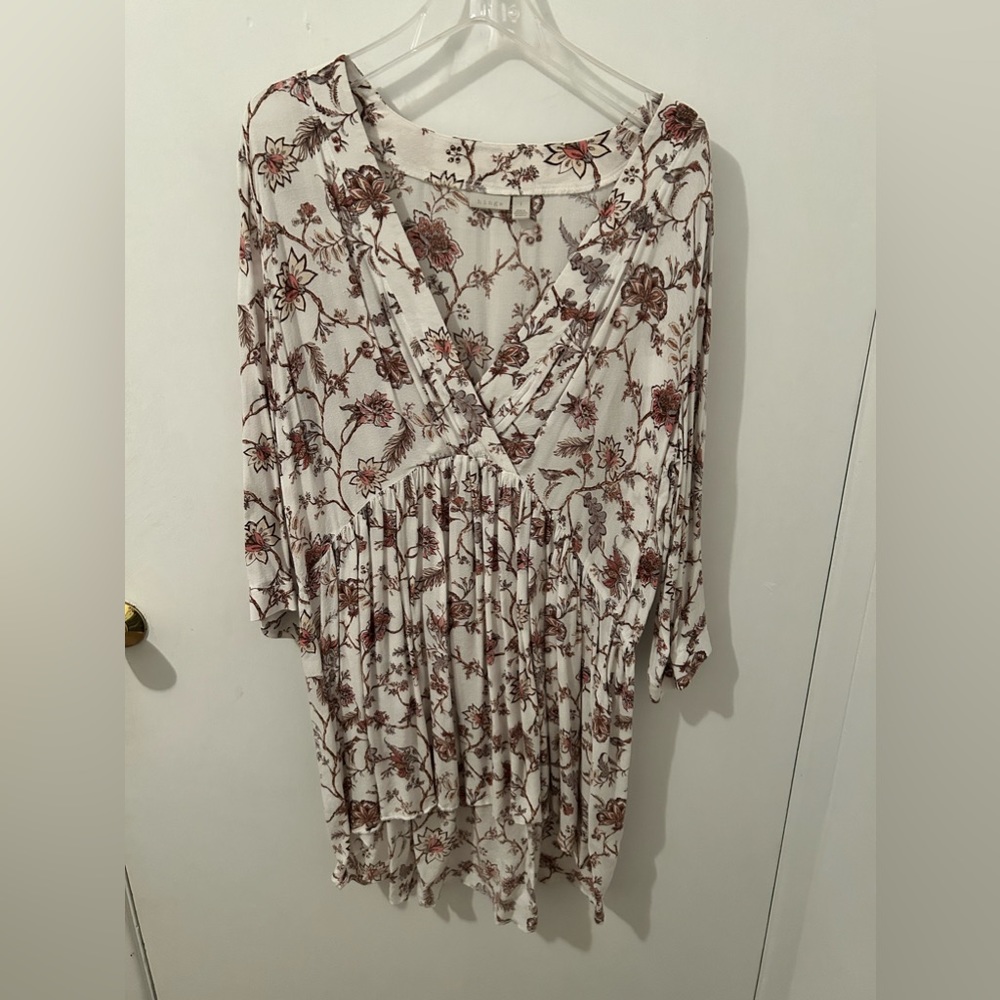 HINGE top
